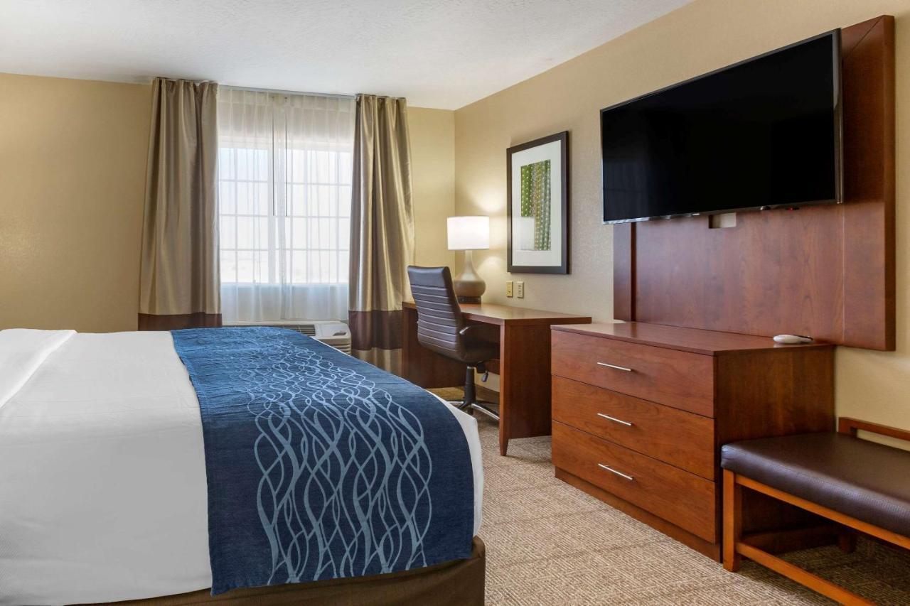 Comfort & I-10 Hotel Lordsburg