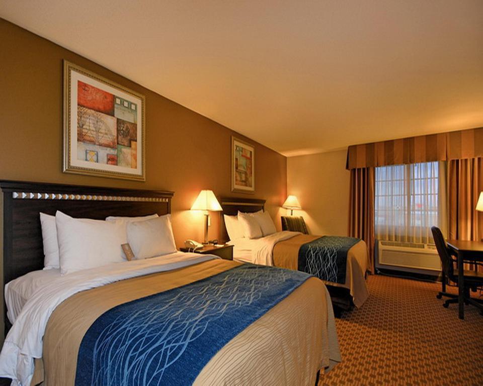 Comfort & I-10 Hotel