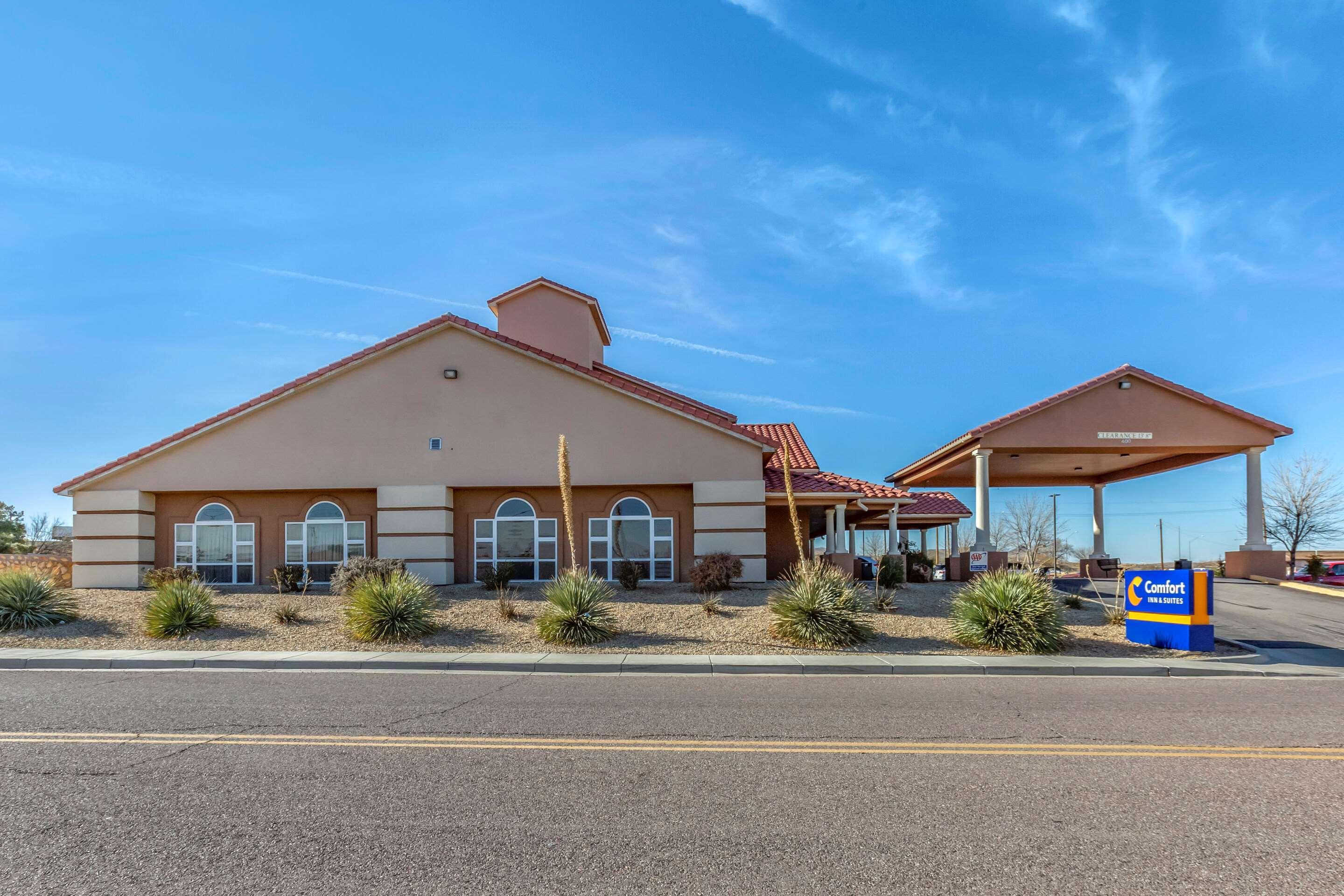 Comfort & I-10 Hotel Lordsburg